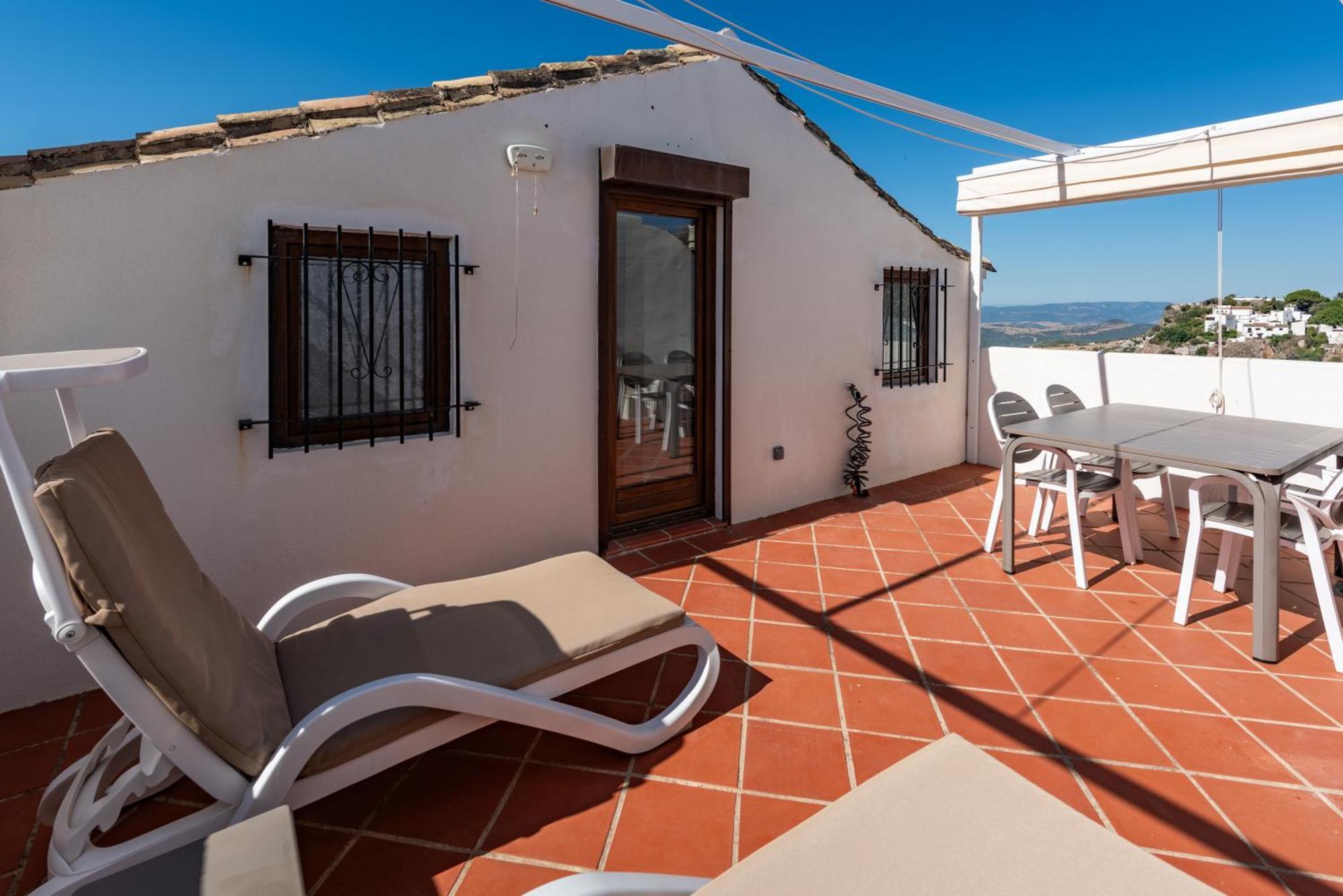 Casa Casares: Stylish Retreat with Pool and Terraces Guest House Exterior photo